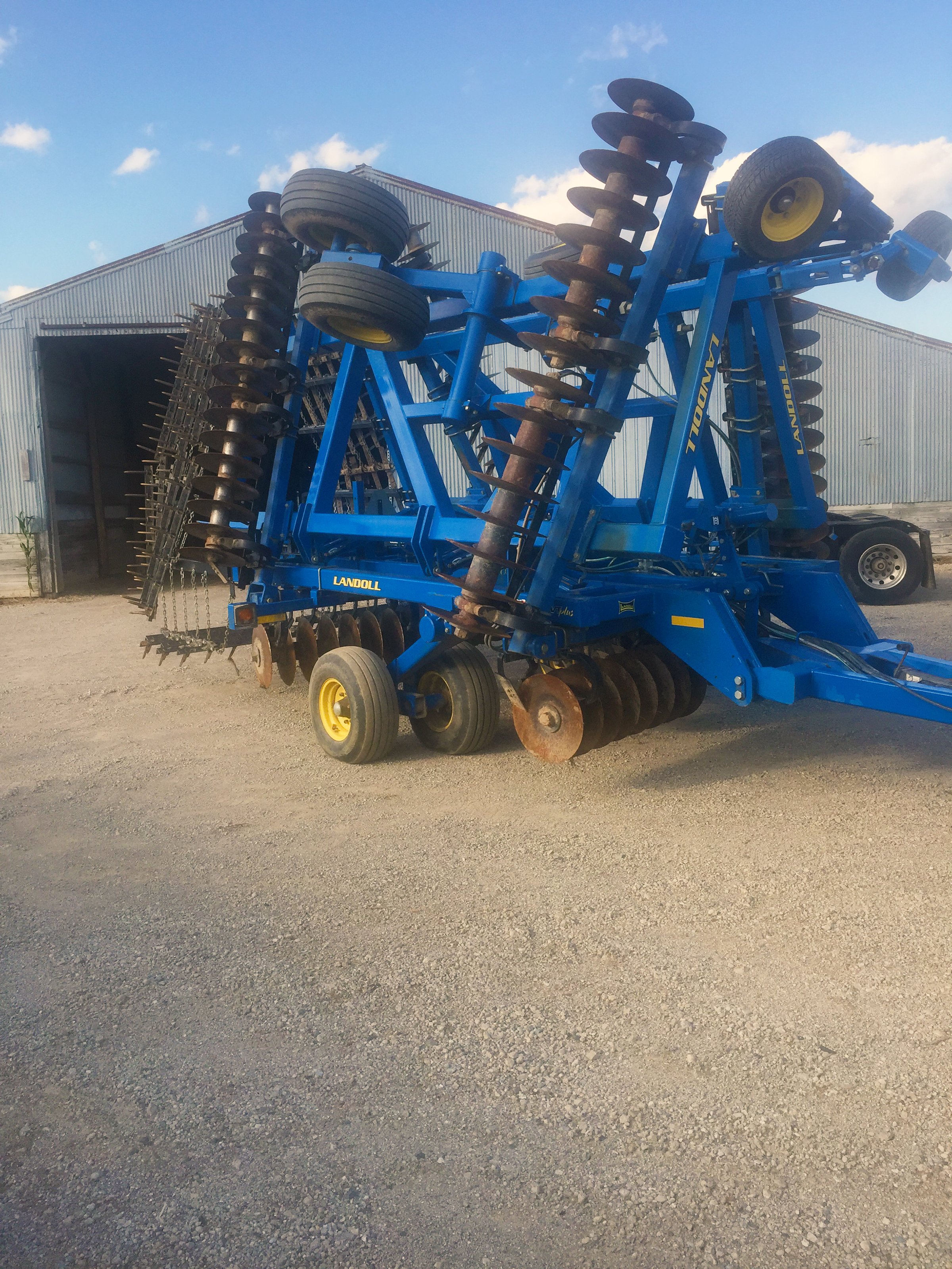 Property photo 284 - FARM EQUIPMENT AUCTION IN SHIAWASSEE COUNTY, MICHIGAN